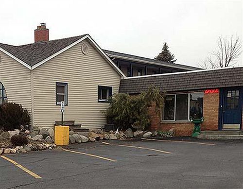 Cadet Motor Inn - Coldwater Buitenkant foto